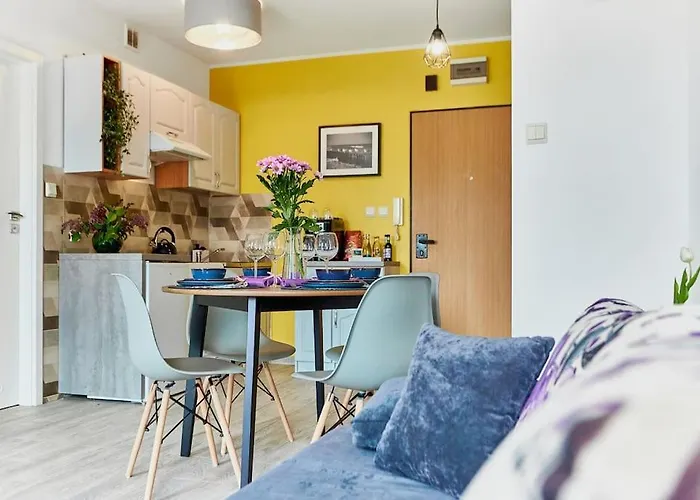 Golden Hour Apartments- Armii Krajowej 9