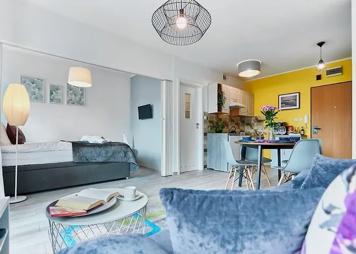 Golden Hour Apartments- Armii Krajowej 9