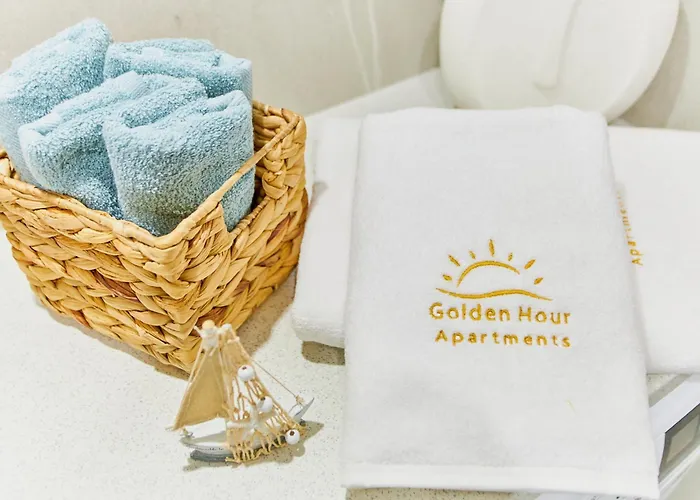 Golden Hour Apartments- Armii Krajowej 9