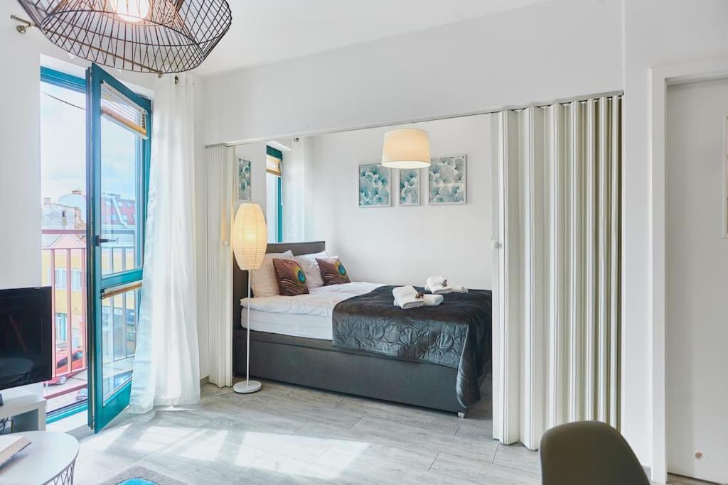 Golden Hour Apartments- Armii Krajowej 9 Leilighet